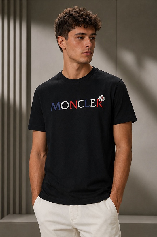 Мужская чёрная футболка Moncler colorful logo patch