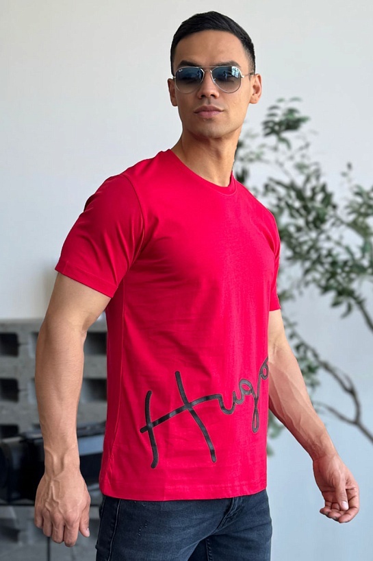 Мужская красная футболка Hugo Boss