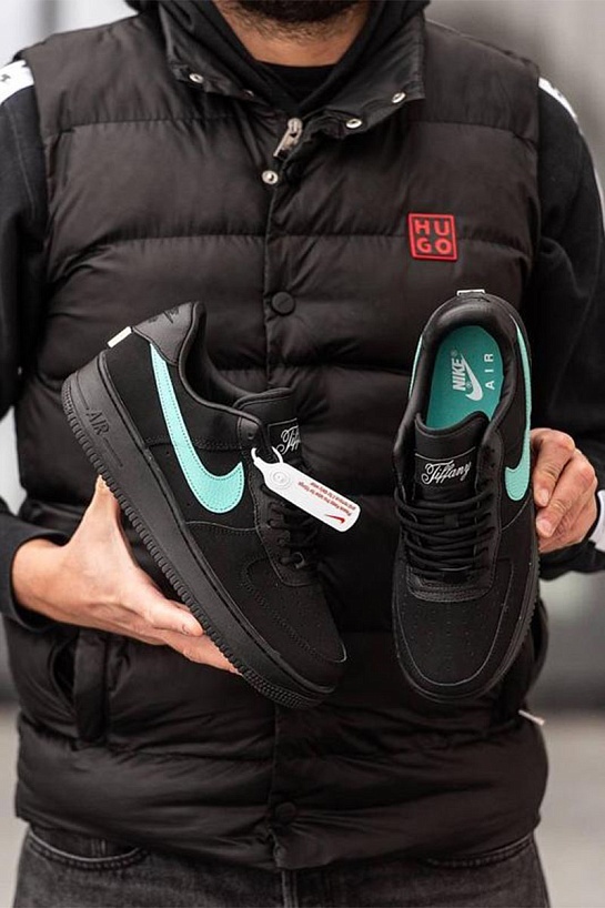 Кроссовки Tiffany & Co. x Nike Air Force 1 Low