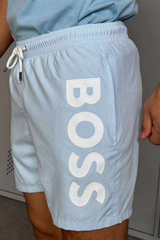 Мужские голубые шорты Hugo Boss logo-print