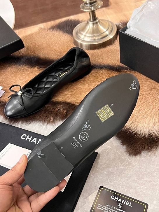 Женские балетки Chanel Flats - Black