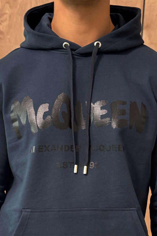 Тёмно-синее худи Alexander McQueen graffiti logo-print