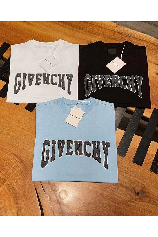 Мужская футболка Givenchy голубого цвета