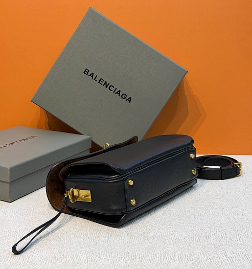 Кожаная сумка Balenciaga Le premium 33x13.5x10 см   