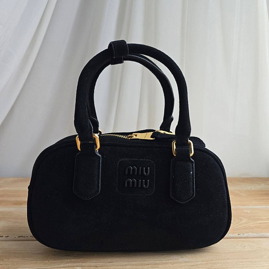 Замшевая чёрная сумка MIU MIU 23x13 см   