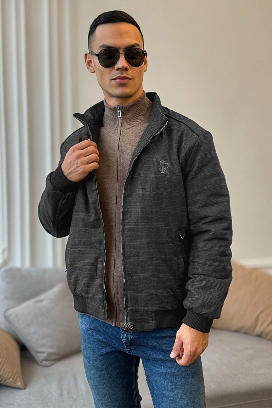 Куртка чёрного цвета Stefano Ricci logo-embroidered