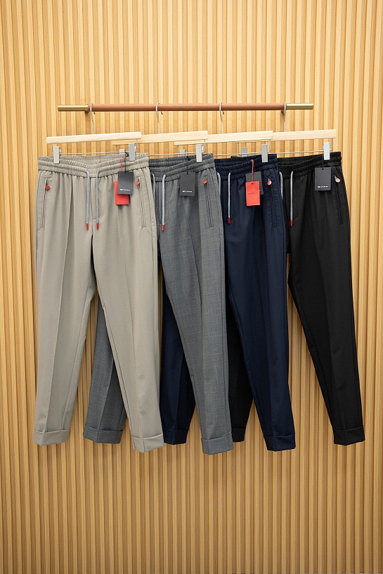 Мужские бежевые брюки Kiton Premium