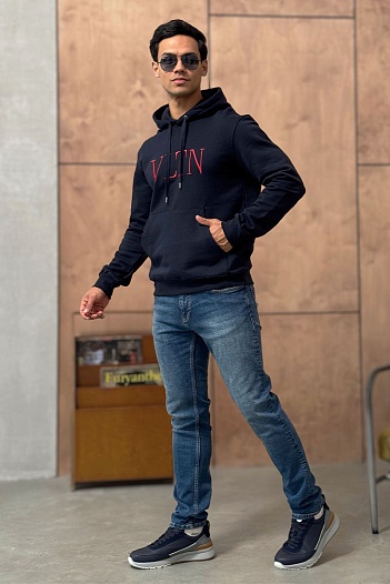 Мужское тёмно-синее худи Valentino logo-embroidered   