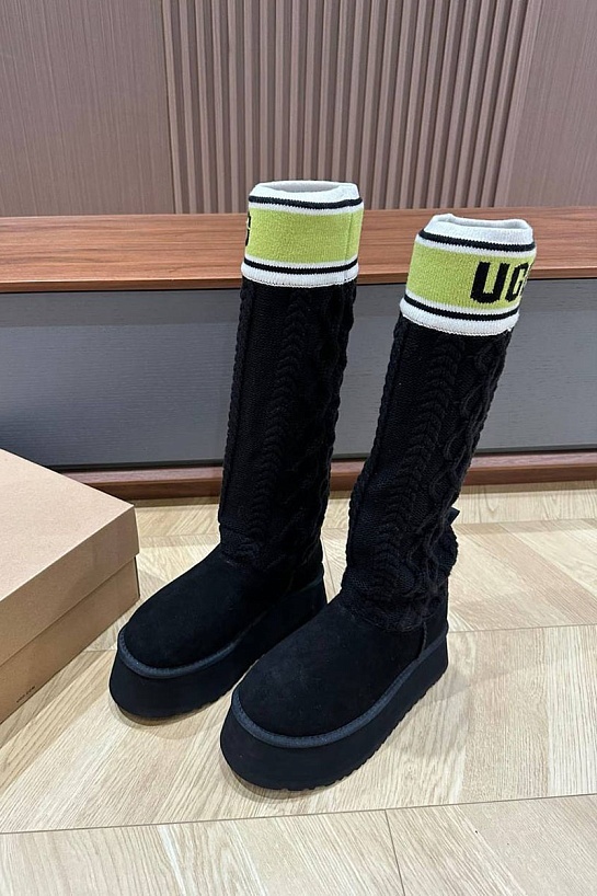 Женские сапоги UGG Classic Sweater Letter - Black