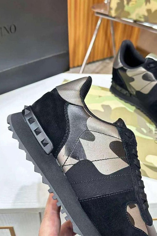 Комбинированные кроссовки Valentino Rockrunner - Black / Grey