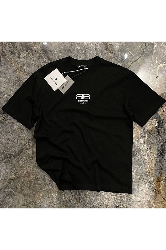 Чёрная оверсайз футболка Balenciaga BB Paris