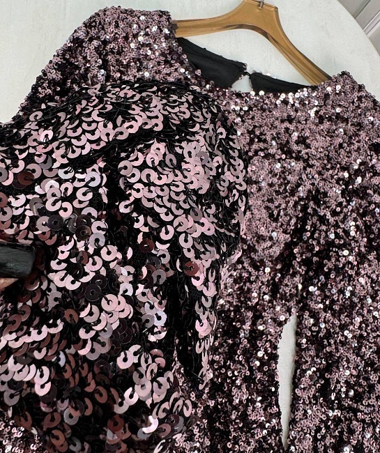 Женское платье в пайетках с открытой спинкой MIU MIU