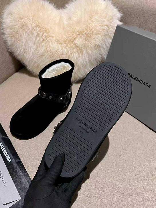 Женские ботинки с мехом Balenciaga Alaska premium - Black