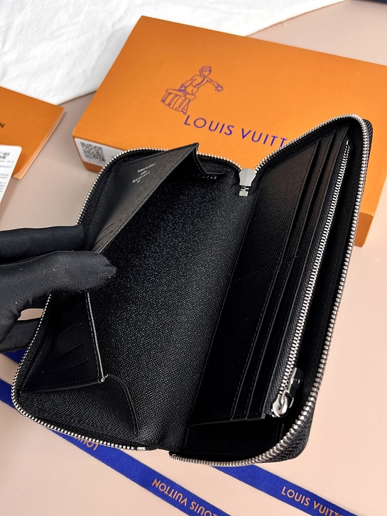 Кожаное портмоне Louis Vuitton Premium 20x10x2 см