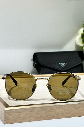 Солнцезащитные очки Prada Loden Lenses   