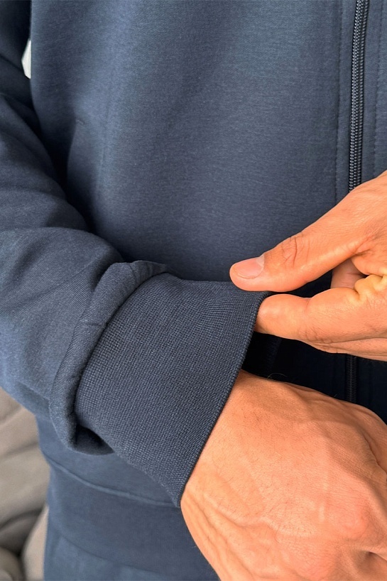 Кофта на молнии Armani Exchange тёмно-синего цвета