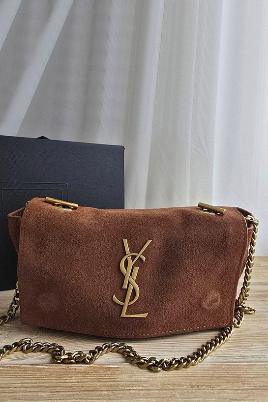 Замшевая сумка Yves Saint Laurent Kate 25x14 см