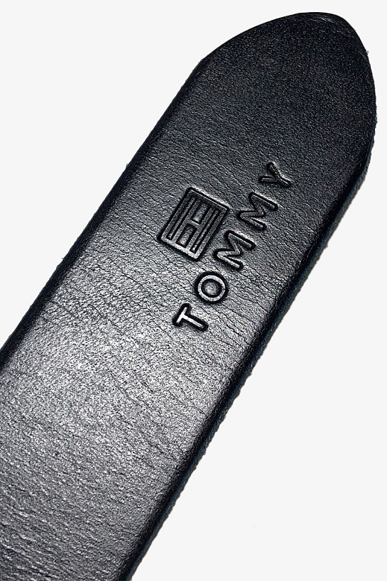 Мужской кожаный ремень Tommy Hilfiger тёмно-синего цвета