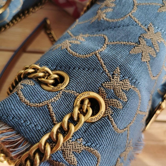 Женская сумка Classic Love Puff Denim 28x17 см