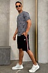 Мужские чёрные шорты Moncler