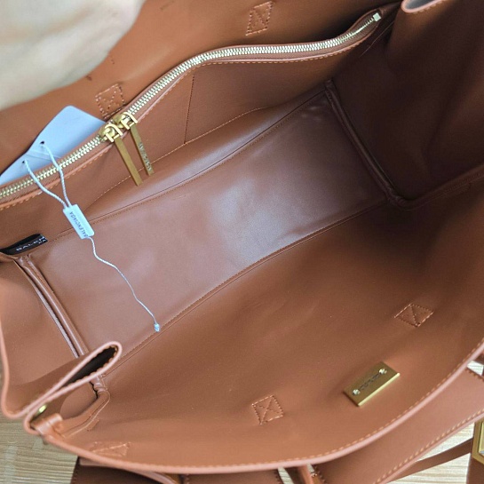 Кожаная сумка Balenciaga Carry All 37x26 см