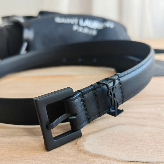 Кожаный ремень Yves Saint Laurent (ширина 2 см)   