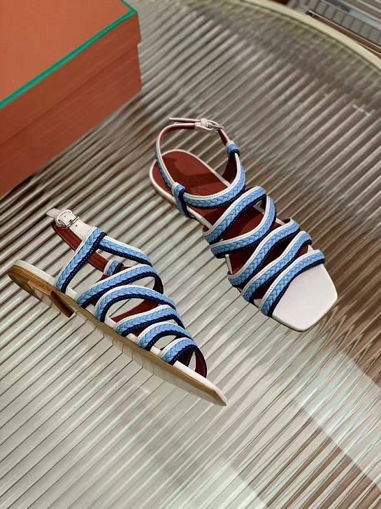 Женские кожаные сандалии Loro Piana Premium