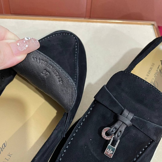 Женские замшевые лоферы Loro Piana Summer Charms Walk premium
