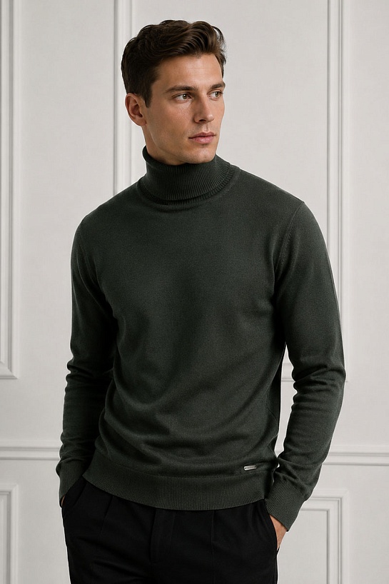 Мужская зелёная водолазка Maglione
