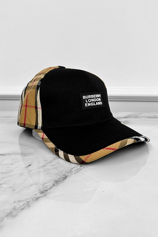 Бейсболка Burberry logo-patch - Black / Beige