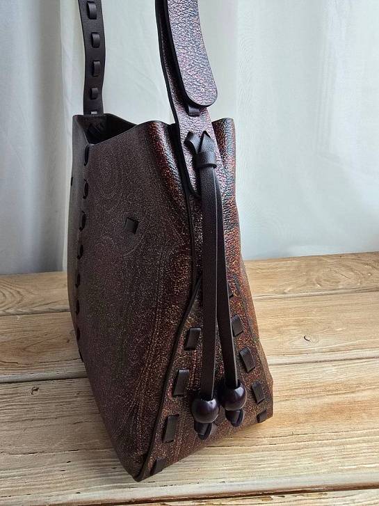 Кожаная сумка Etro с узором пейсли 24x18 см