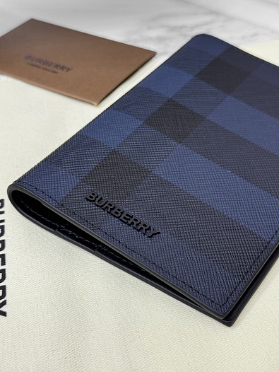Кожаная обложка для паспорта Burberry Check Premium 14x10x2 см   