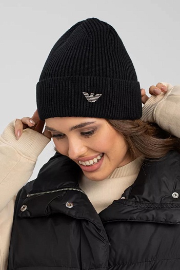 Шапка чёрного цвета Emporio Armani logo-plaque   