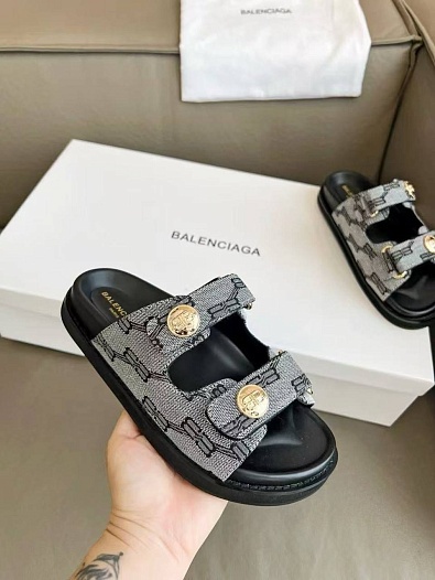 Женские шлёпанцы Balenciaga Jacquard Premium - Grey   