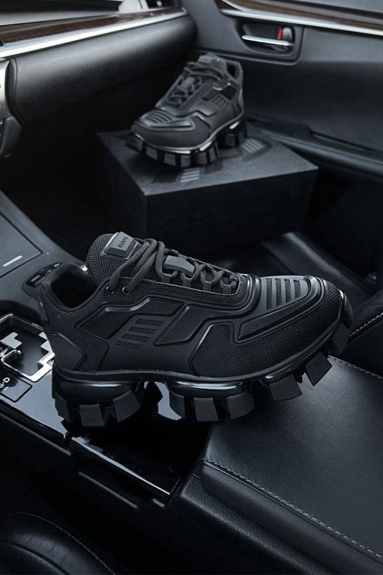 Чёрные кроссовки Prada Cloudbust Thunder