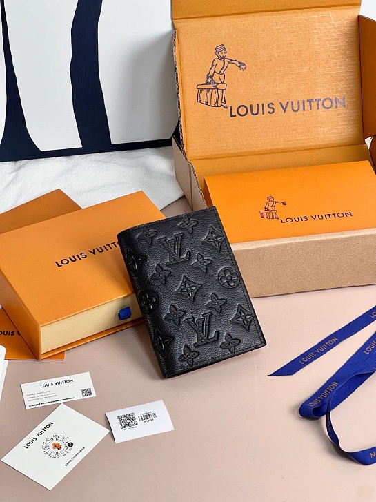 Кожаная обложка для паспорта Louis Vuitton Premium 14x9.5x2 см