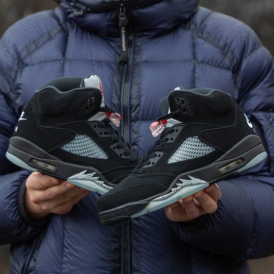 Кроссовки Nike Air Jordan 5 Retro Black Metallic