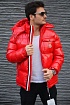 Мужская куртка Moncler красного цвета