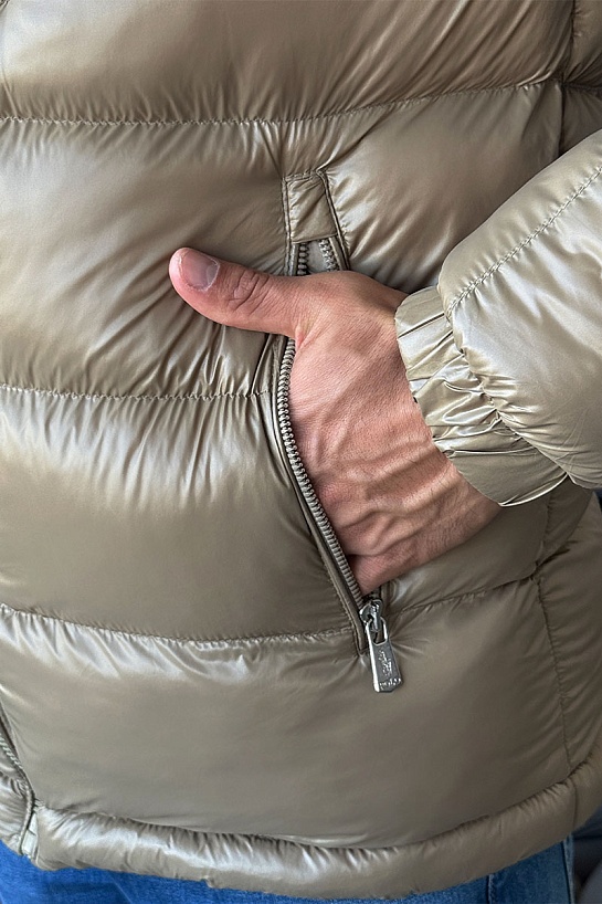 Куртка бежевого цвета Роlо Ralрh Lаurеn pony-embroidered