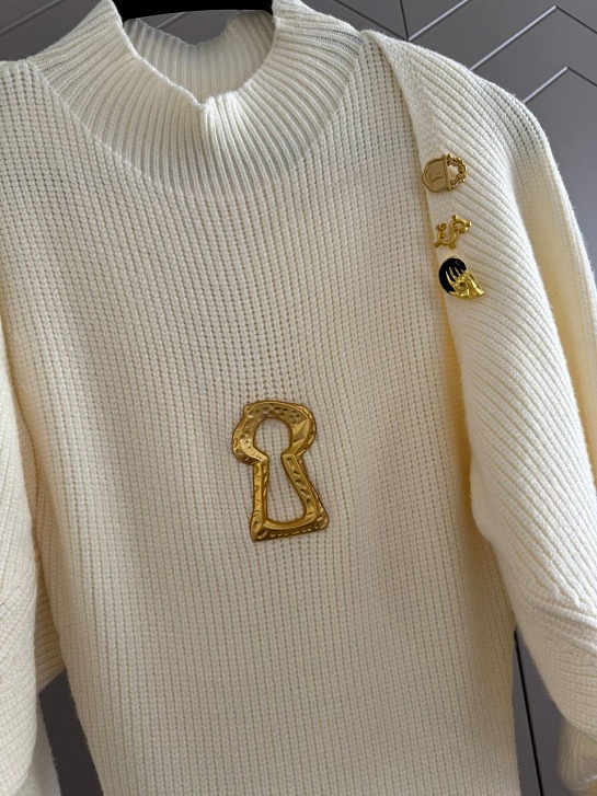 Женское трикотажное платье двойка Schiaparelli белого цвета