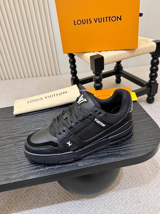 Мужские кроссовки Louis Vuitton Trainer - Black