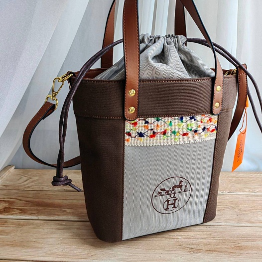 Кожаная сумка Hermes 27x23 см   