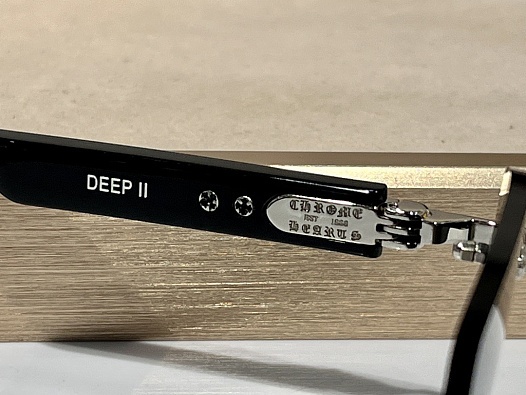 Солнцезащитные очки Chrome Hearts   