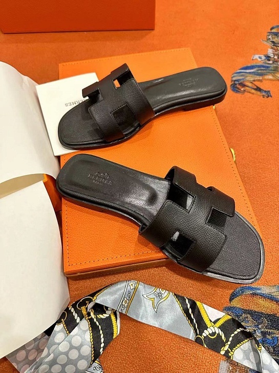 Женские кожаные шлёпанцы Hermes Premium - Black