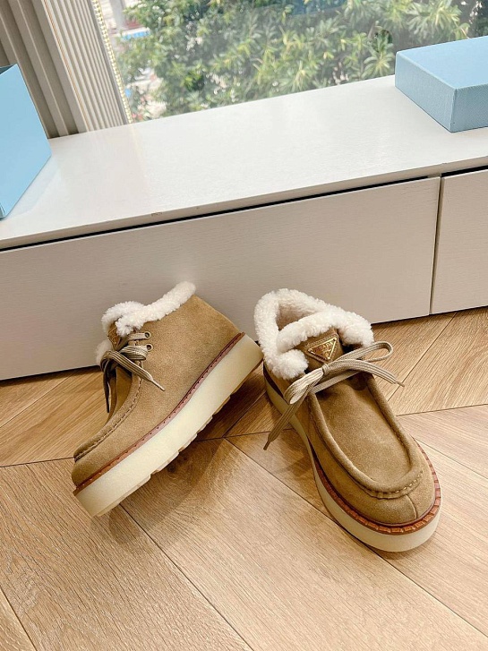 Женские замшевые ботинки с мехом Prada Premium - Chestnut