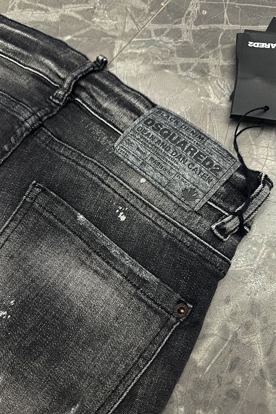 Джинсовые шорты Dsquared2 чёрного цвета
