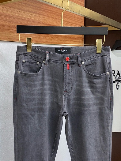 Мужские серые джинсы Kiton Premium   
