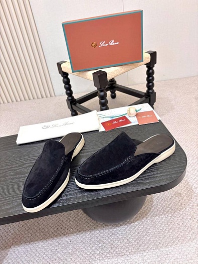 Мужские замшевые шлёпанцы Loro Piana   