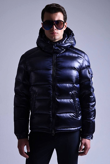 Тёмно-синий пуховик Moncler Maya logo-patch   