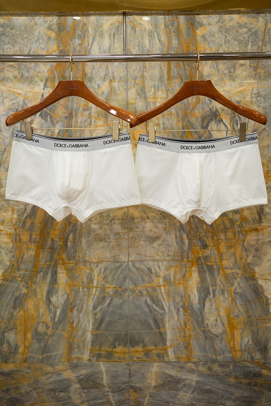 Набор нижнего белья Dolce & Gabbana белого цвета